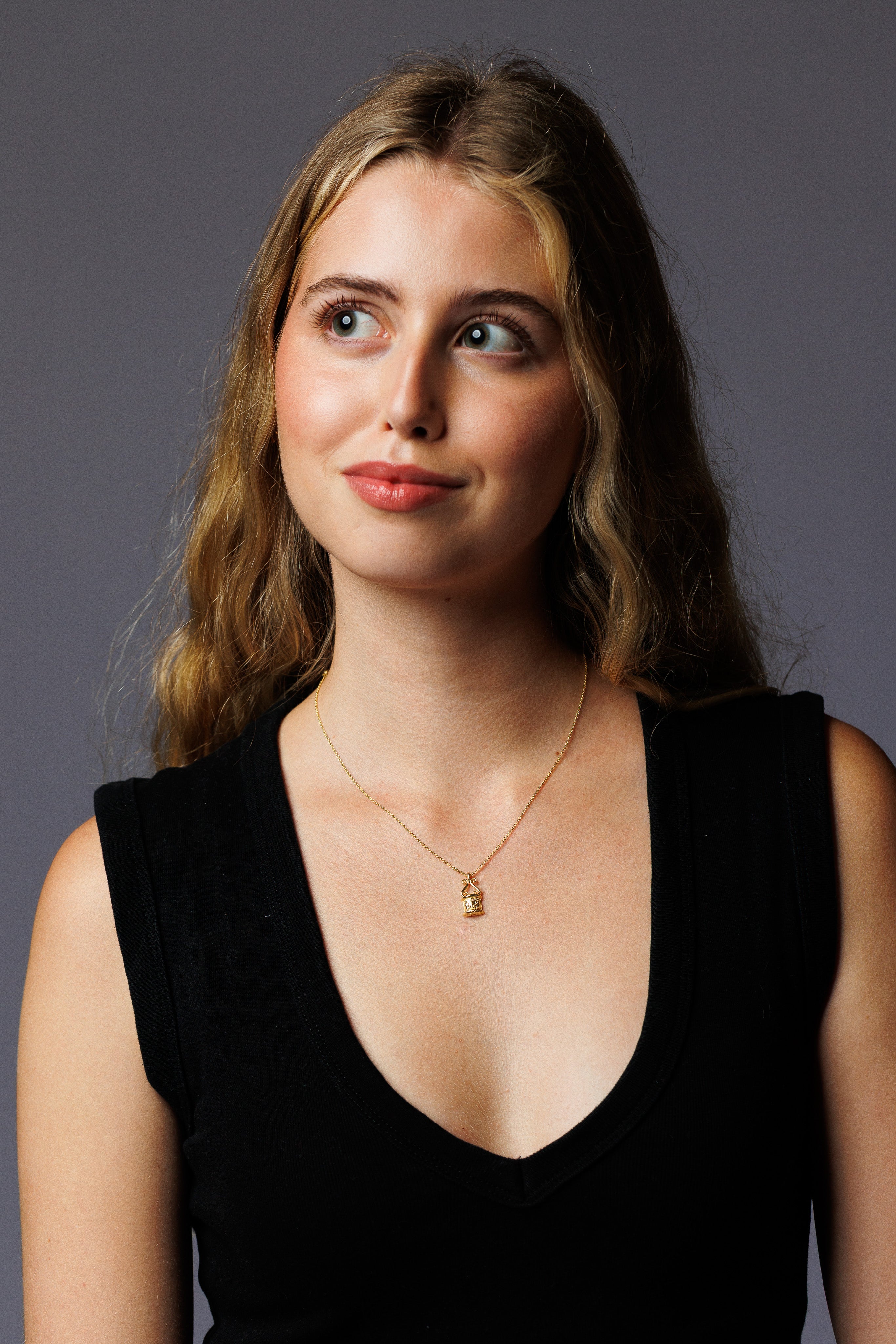 Florentine Well Necklace